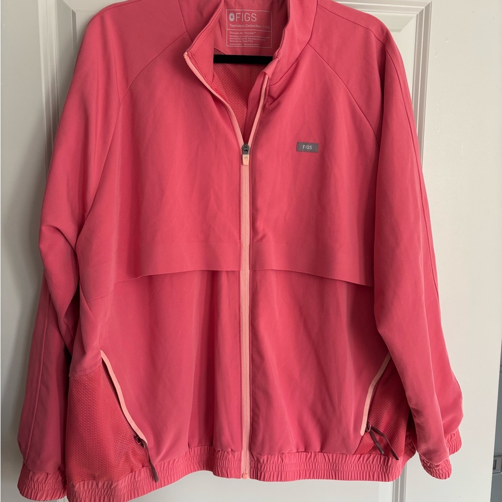 Figs Sydney Scrub Jacket in Desert Rose size XXL